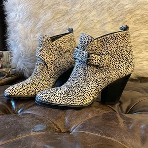 Dolce Vita booties